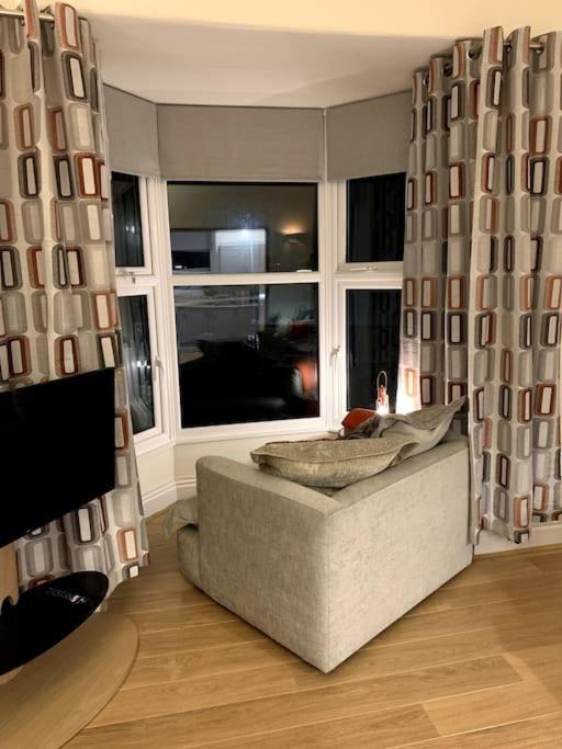 Harbourside 2 Bed Apartment, Barmouth Bridge Views Bagian luar foto