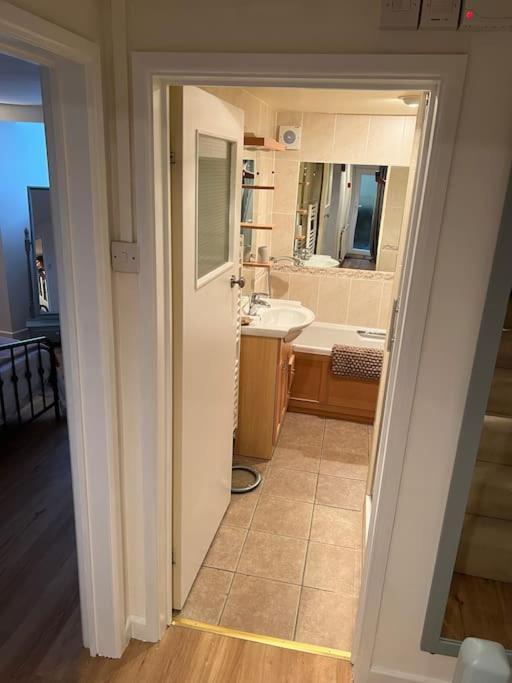 Harbourside 2 Bed Apartment, Barmouth Bridge Views Bagian luar foto