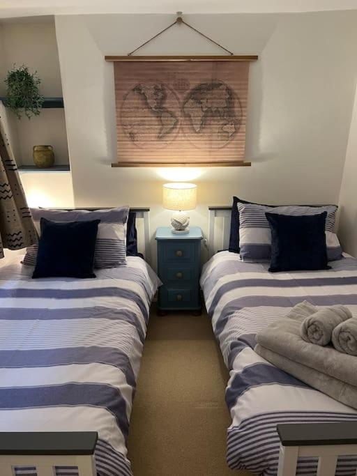 Harbourside 2 Bed Apartment, Barmouth Bridge Views Bagian luar foto