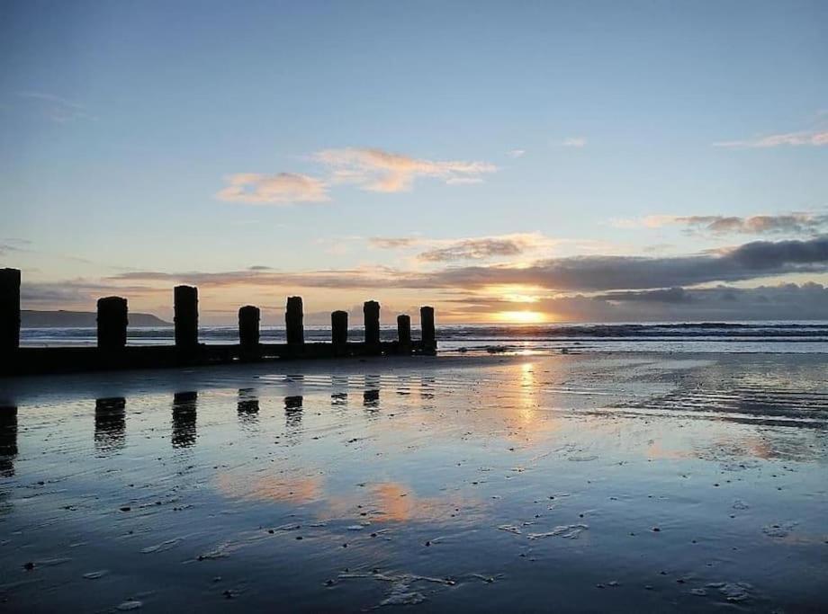 Harbourside 2 Bed Apartment, Barmouth Bridge Views Bagian luar foto