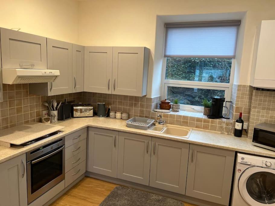 Harbourside 2 Bed Apartment, Barmouth Bridge Views Bagian luar foto